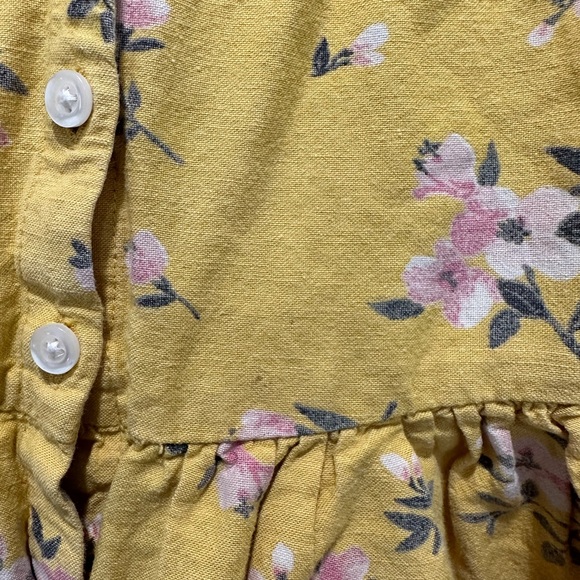 (5/$35) Yellow Floral 3T Old Navy Sundress - Picture 4 of 4